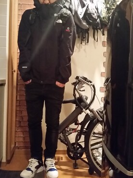 「ハラチ」｜「アイテム（マウンテンパーカー）」を使った、すずき兄さん（メンズ・175cm）の秋コーディネート
