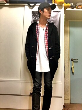 「ブラック×ホワイト」｜「アイテム（ダッフルコート）」を使った、yusukeさん（メンズ・178cm）の秋コーディネート