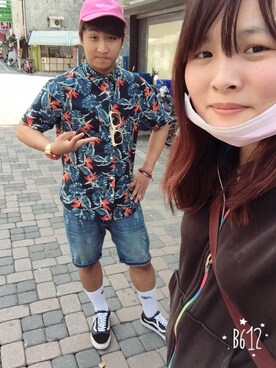 「SQUAD（スクアッド）のアイテム（帽子）」を使った、高閎軒さん（メンズ・170cm）の春コーディネート