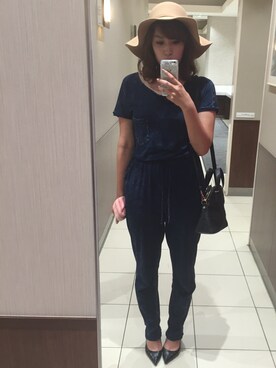 「H&M（エイチ・アンド・エム）のアイテム（つなぎ/オールインワン）」を使った、mamitassさん（レディース・162cm）の秋コーディネート