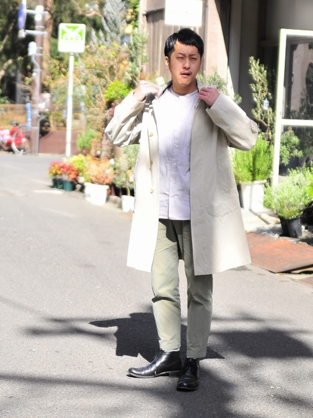 ARTS & SCIENCEのトレンチコートを使った人気ファッション