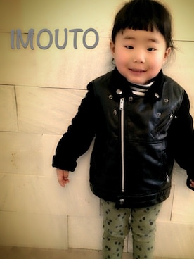 「アイテム（ライダースジャケット）」を使った、YURICHOCCOさん（キッズ・80cm）の春コーディネート