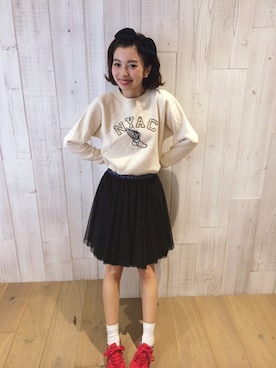 「撮影」｜「アイテム（スウェット）」を使った、sayaさん（レディース・162cm）の秋コーディネート