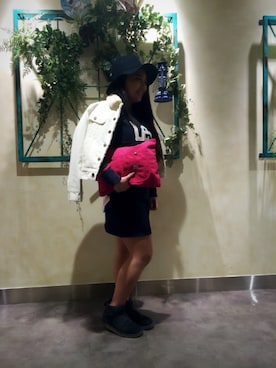 「Lee（リー）のアイテム（ライダースジャケット）」を使った、ERICAさん（レディース・155cm）の秋コーディネート