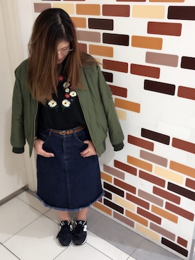 「SpRay（スプレイ）のアイテム（MA-1）」を使った、PINK DIAMOND川口店さん（レディース・162cm）の秋コーディネート