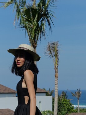 Sharon Salad さんのコーディネート