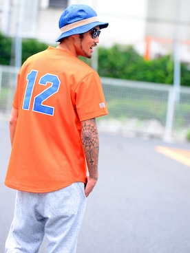 「NEW ERA（ニューエラ）のアイテム（その他）」を使った、ARATAさん（メンズ・184cm）の夏コーディネート