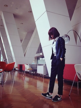 「pense'e（パンセ）のアイテム（パンツ）」を使った、おまきさん（レディース・157cm）の春コーディネート