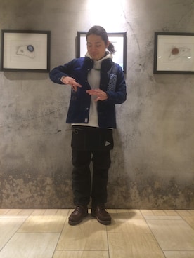 「エプロン」｜伊藤さん（メンズ・165cm・20代）の冬コーディネート