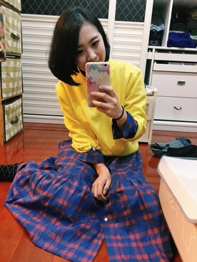 「taobaoのアイテム（Tシャツ/カットソー、イエロー系）」を使った、athena*何静さん（レディース・163cm）の秋コーディネート