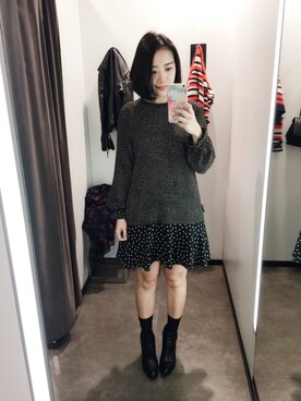 「ZARA（ザラ）のアイテム（ワンピース、ブラック系）」を使った、athena*何静さん（レディース・163cm）の冬コーディネート