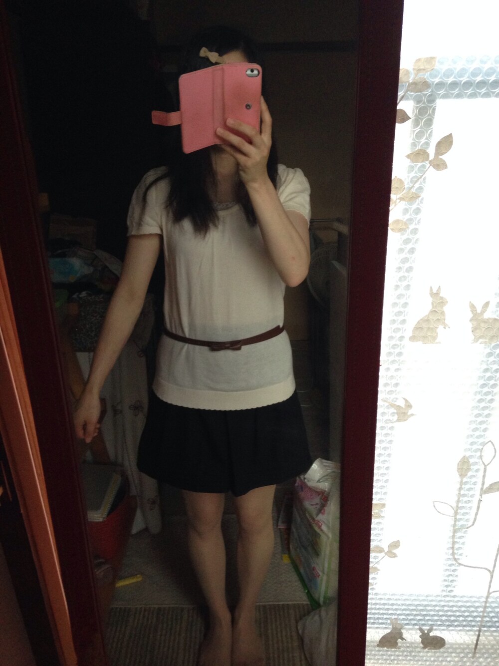 「earthのアイテム（ニット/セーター、ホワイト系）」を使った、Mi*さん（レディース・151cm）の夏コーディネートの1枚目の写真