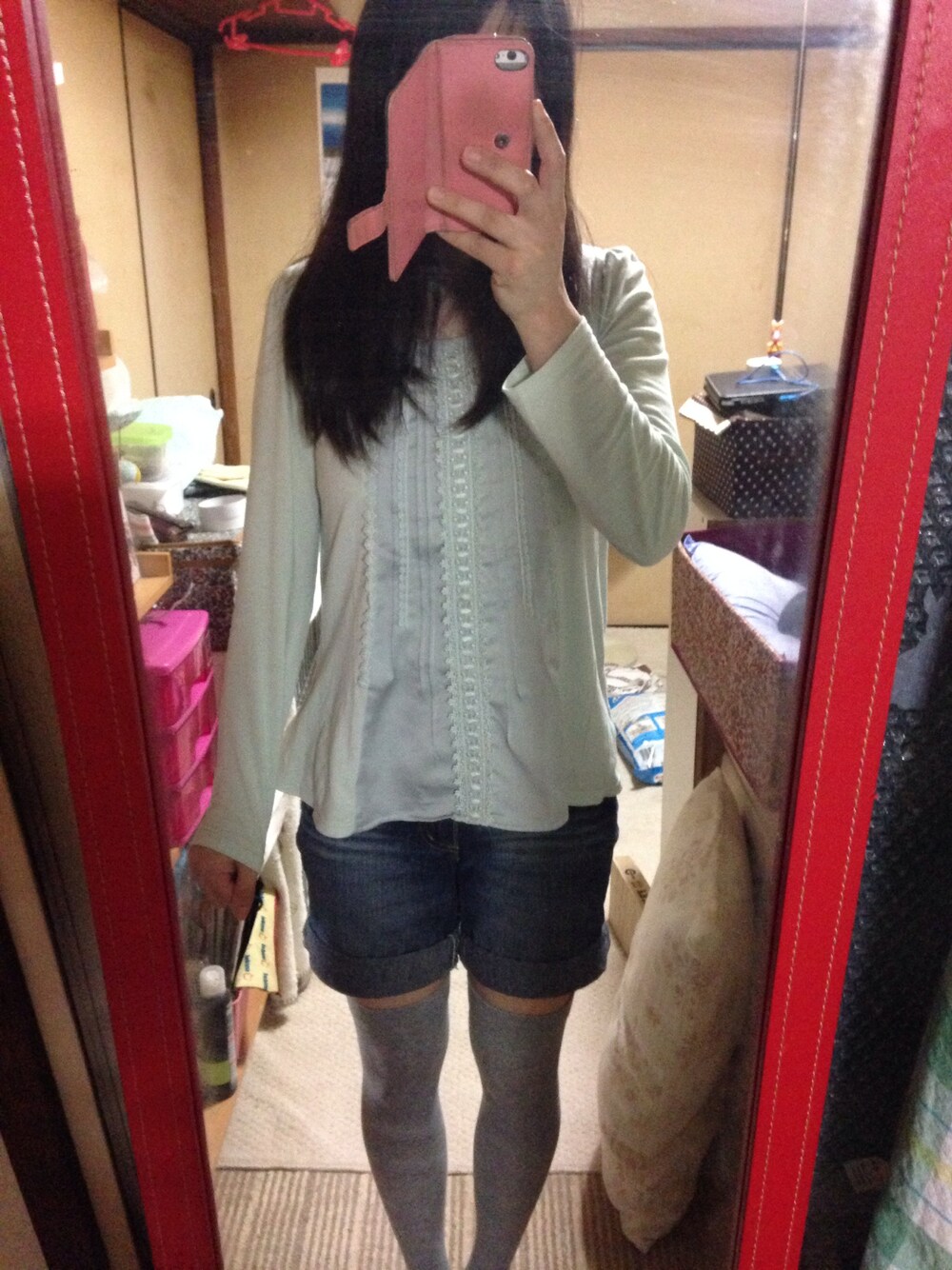 「earthのアイテム（Tシャツ/カットソー、グリーン系）」を使った、Mi*さん（レディース・151cm）の夏コーディネートの1枚目の写真