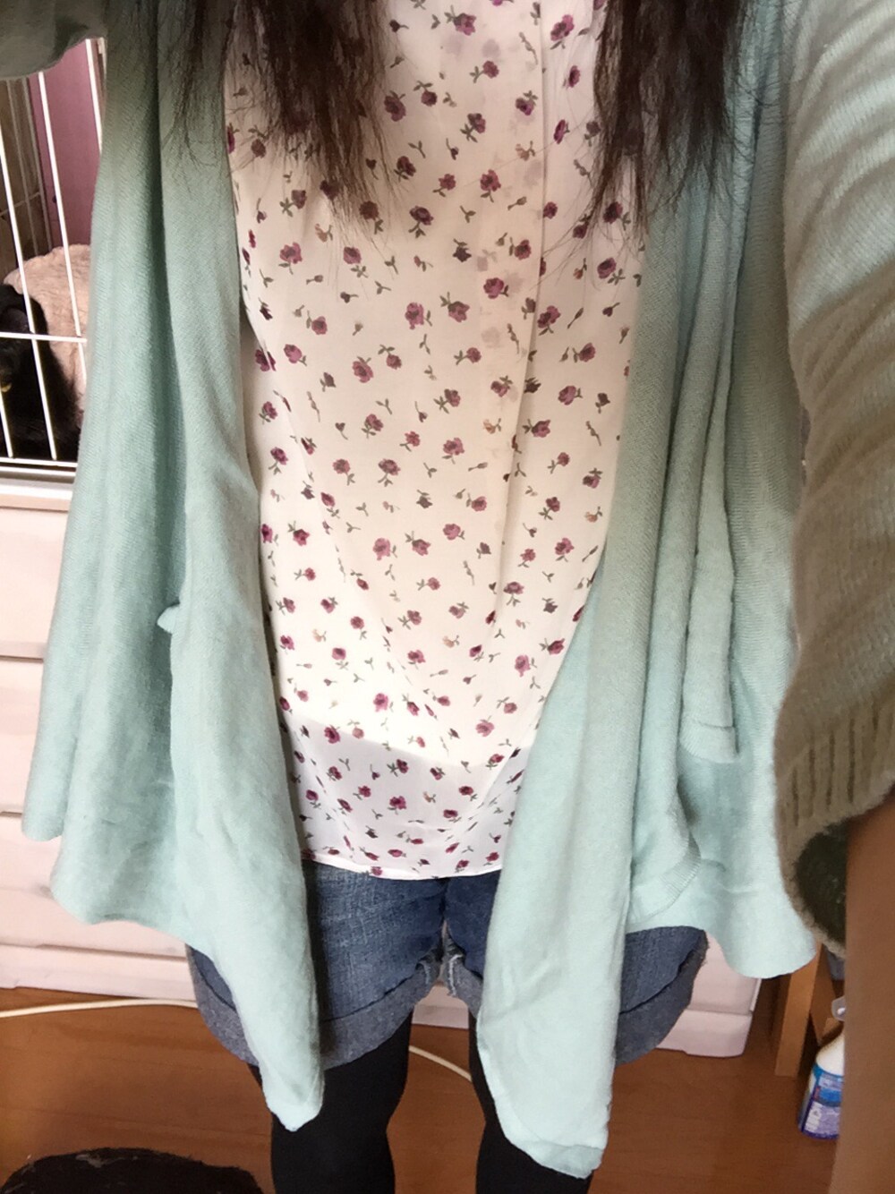 「earth music&ecology、髪伸びた」｜「earth music&ecologyのアイテム（Tシャツ/カットソー、その他）」を使った、Mi*さん（レディース・151cm）の春コーディネートの1枚目の写真