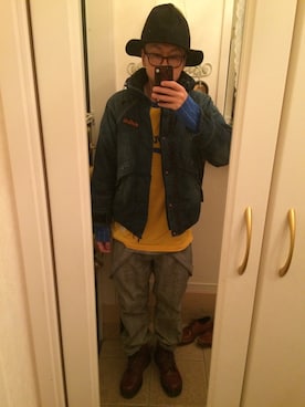 「DUPPIES（ダッピーズ）のアイテム（パンツ）」を使った、りょーたさん（メンズ・170cm）の秋コーディネート