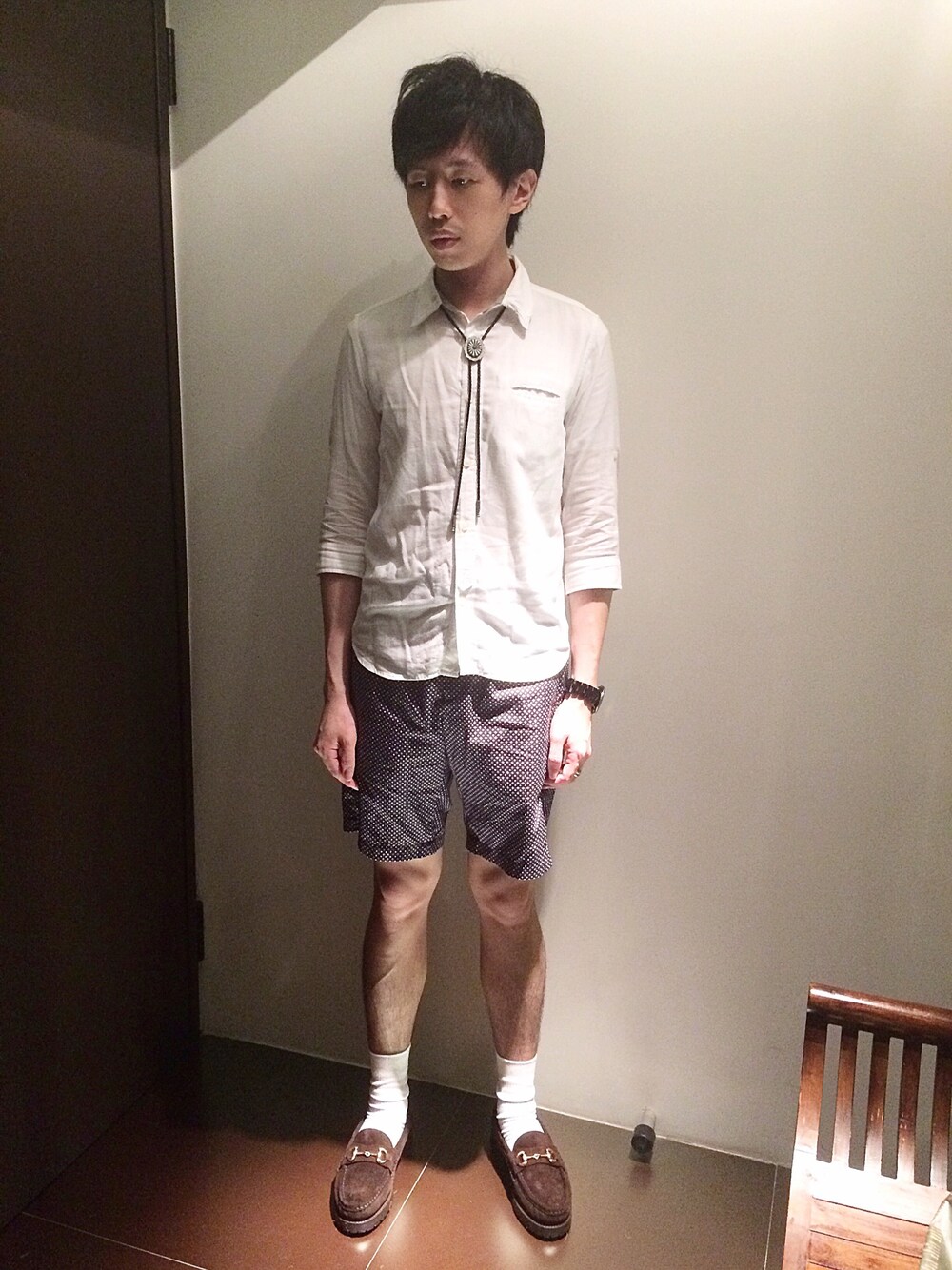 「リネン、ホワイト、ショートパンツ、白ソックス、ローファー」｜「HAREの7分袖フレンチリネンシャツ【HARE】（シャツ/ブラウス、ホワイト系）」を使った、hAoさん（メンズ・176cm）の夏コーディネートの1枚目の写真