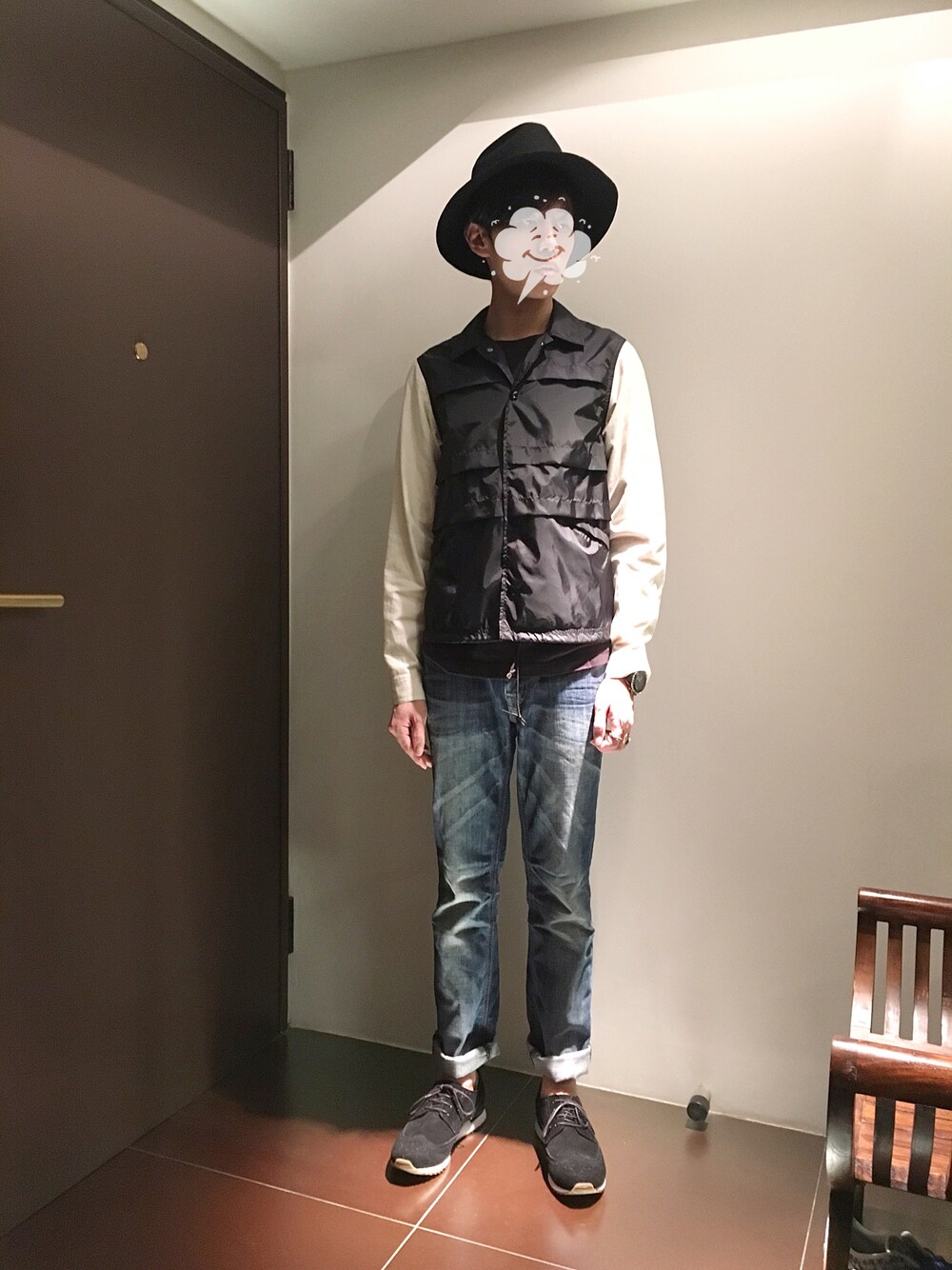 「カジュアル、夏コーデ、コーチジャケット、ナイロンジャケット、ツバ広ハット、スニーカー、デニム、古着MIX」｜「GANRYUのアイテム（ジャケット/アウター、ブラック系）」を使った、hAoさん（メンズ・176cm）の夏コーディネートの1枚目の写真