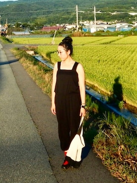 「Handmade（ハンドメイド）のアイテム（サロペット/オーバーオール）」を使った、Aの海さん（レディース・155cm）の夏コーディネート