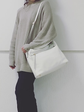 「TOPKAPI（トプカピ）のアイテム（ショルダーバッグ）」を使った、Yuさん（レディース・164cm）の冬コーディネート