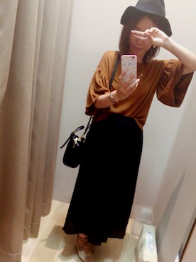 「greenparksのアイテム（その他パンツ、ブラック系）」を使った、yoshiepiyoさん（レディース・159cm）の秋コーディネート