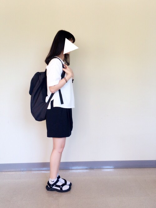 搭配nike袜子(黑色系)的女性时尚穿搭总览