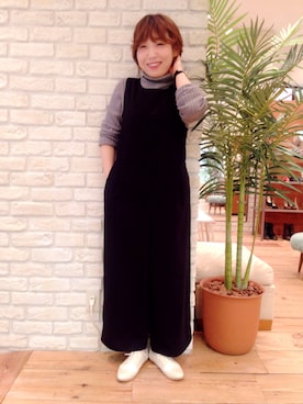 「Carlie e felice（カーリーエフェリーチェ）のアイテム（シューズ）」を使った、Kさん（レディース・155cm）の秋コーディネート