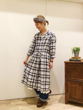 「TIDEWAY（タイドウェイ）のアイテム（シューズ）」を使った、studio CLIP mozo店さん（レディース・153cm）の冬コーディネート