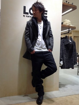「アイテム（ピーコート）」を使った、MURAsanさん（メンズ・176cm）の冬コーディネート