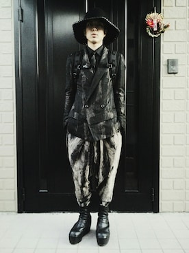 「JULIUS（ユリウス）のアイテム（フォーマルスーツ/小物）」を使った、Royさん（メンズ・162cm）の冬コーディネート