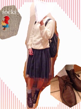 「白ニット、黒リュック」｜「アイテム（スカート）」を使った、ふにゃふにゃさん（レディース・151cm）の冬コーディネート
