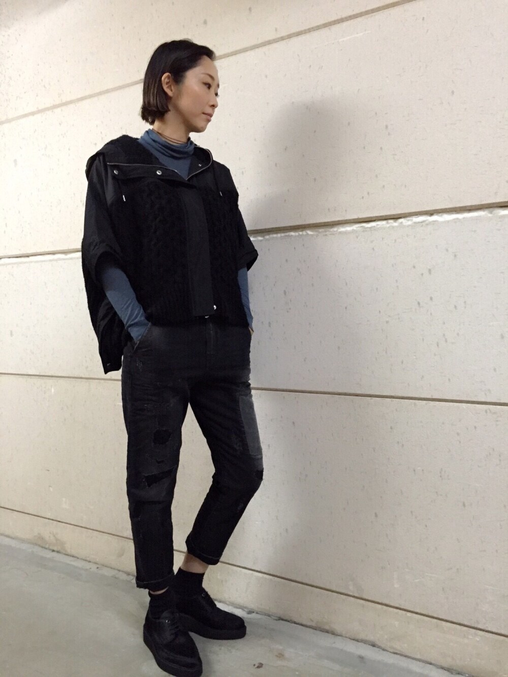 「秋のコーデ、オトナカジュアル」｜「DIESELのアイテム（デニムパンツ、ブラック系）」を使った、mitsuoさん（レディース・170cm）の秋コーディネートの1枚目の写真