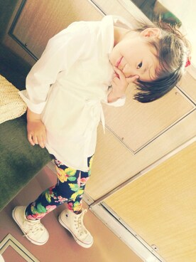 「CONVERSE（コンバース）のアイテム（Sneakers、ホワイト系）」を使った、AiPaPaさん（メンズ）の夏コーディネート
