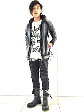 「KMRii（ケムリ）のアイテム（パーカー）」を使った、Takuto Itouさん（メンズ・170cm）の夏コーディネート