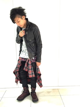 「memhim（メンヒム）のアイテム（タンクトップ）」を使った、Takuto Itouさん（メンズ・170cm）の秋コーディネート