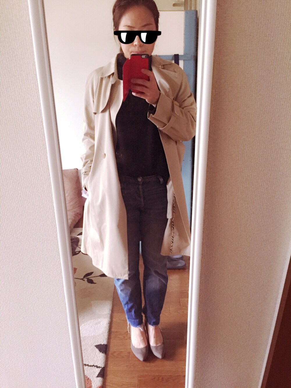「通勤コーデ、きりっぱなし」｜「BURBERRYのお母さんのおさがり❤︎（トレンチコート、ベージュ系）」を使った、maigさん（レディース・156cm）の秋コーディネートの1枚目の写真