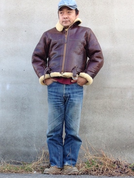 「アイテム（ミリタリージャケット、ブラウン系）」を使った、Hikoさん（メンズ・174cm）の冬コーディネート