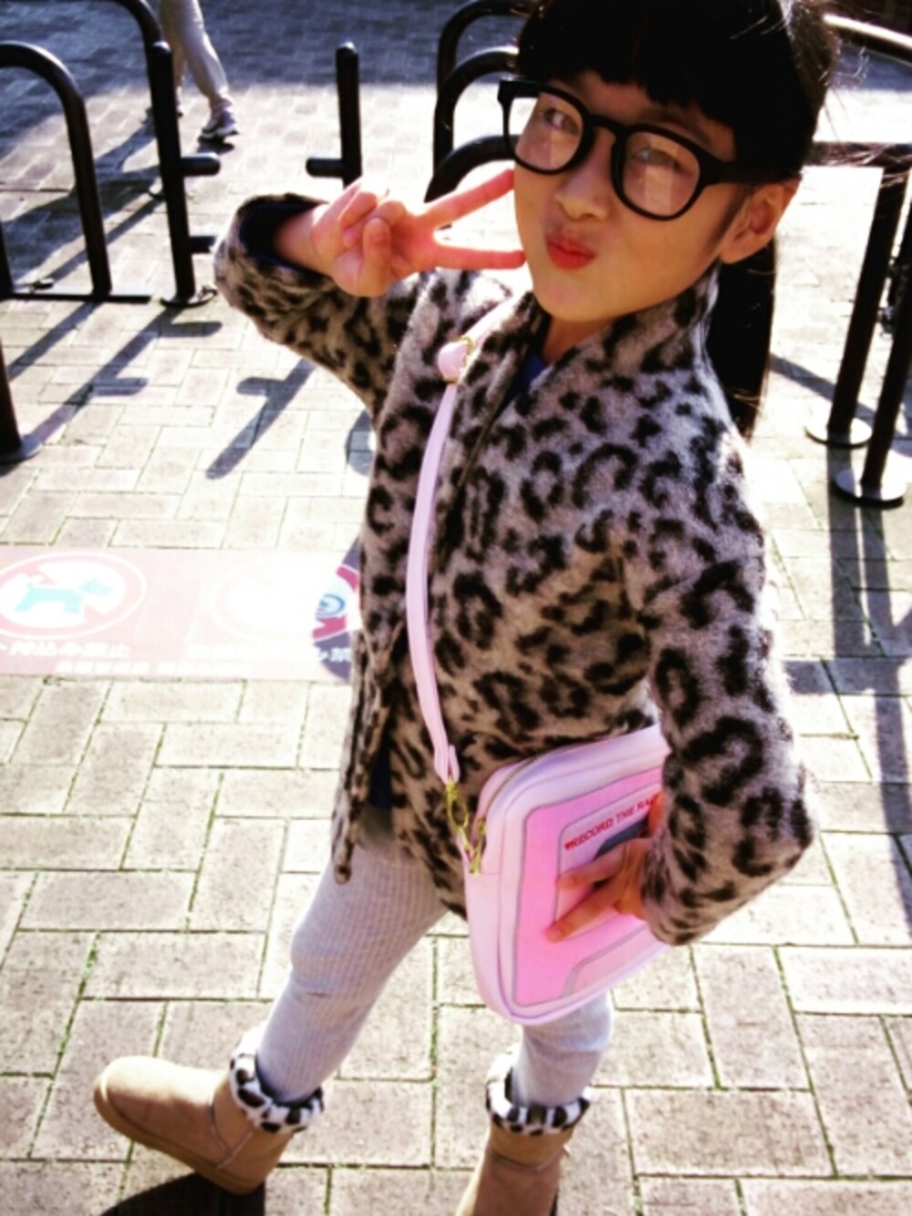 「ZARA KIDS」｜「ZARAのアイテム（チェスターコート、その他）」を使った、coconaさん（レディース・160cm）の秋コーディネートの1枚目の写真