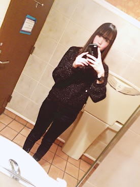 「黒ニット」｜  まさん（レディース・170cm）の冬コーディネート