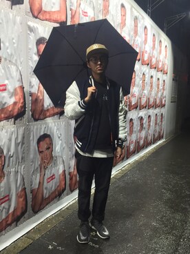 「SSUR（サー）のアイテム（トップス）」を使った、コクキョウさん（メンズ・174cm）の冬コーディネート