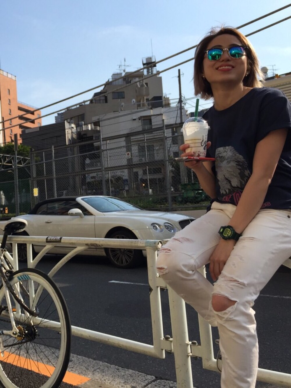 「仕事着」｜「Ungridのアイテム（その他パンツ、ホワイト系）」を使った、monamyuさん（レディース・155cm）の春コーディネートの1枚目の写真