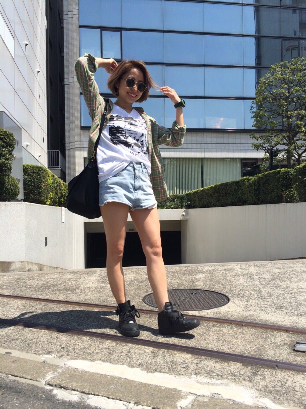 「仕事着」｜「UngridのﾏﾙﾁﾁｪｯｸSH （シャツ/ブラウス、グリーン系）」を使った、monamyuさん（レディース・155cm）の春コーディネートの1枚目の写真