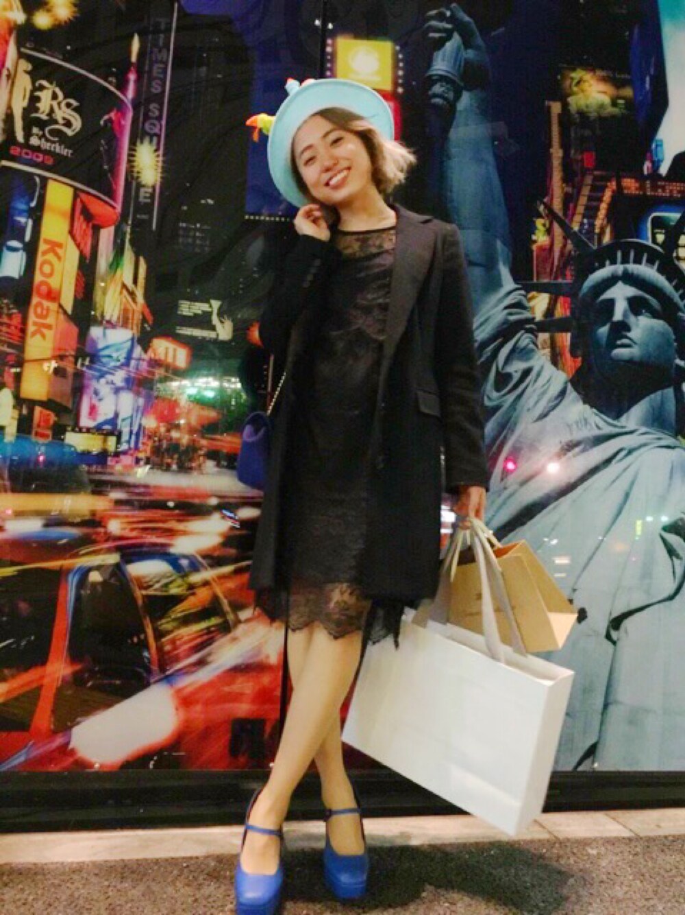 「birthday、ドレスアップ」｜「EMODAのアイテム（ワンピース、ブラック系）」を使った、monamyuさん（レディース・155cm）の春コーディネートの1枚目の写真