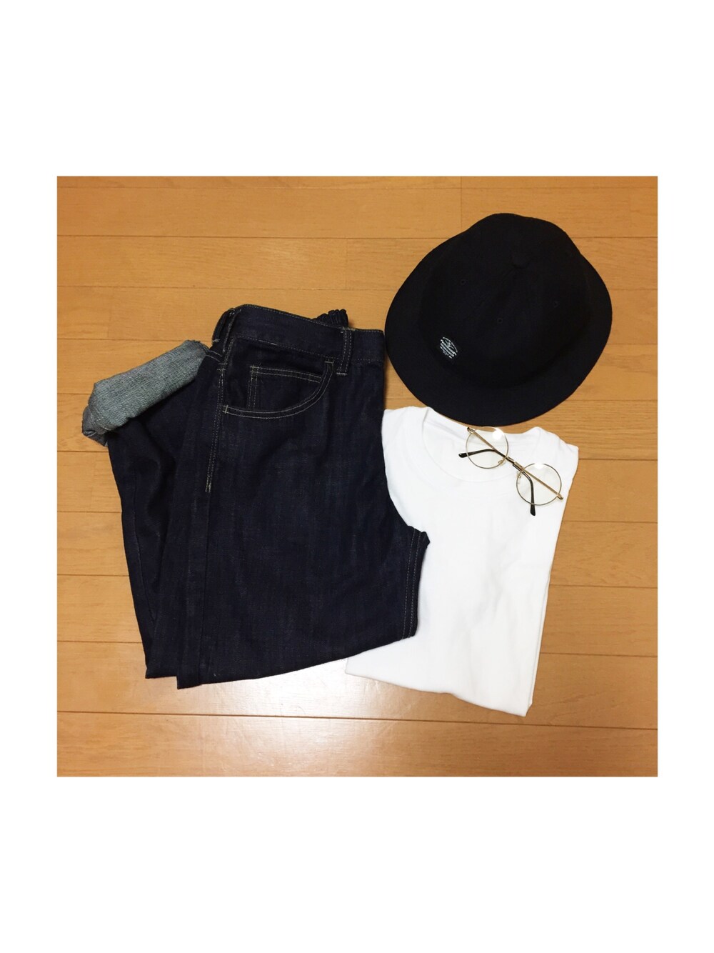 「ボーイッシュ、UNIQLO、ユニクロ、メンズライク、丸メガネ、w closet、バケットハット、センスが来い、パックTシャツ」｜「UNIQLOのアイテム（Tシャツ/カットソー、ブルー系）」を使った、ayameさん（レディース・152cm）の夏コーディネートの1枚目の写真