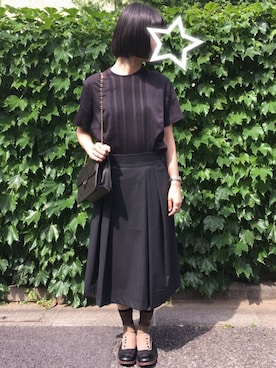 「usedのアイテム（シャツ/ブラウス、ブラック系）」を使った、なたそんさん（レディース・164cm）の春コーディネート