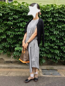 「無印良品（ムジルシリョウヒン）のアイテム（カーディガン/ボレロ、ブラック系）」を使った、なたそんさん（レディース・164cm）の夏コーディネート
