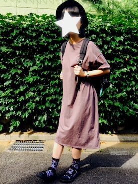 「Marc by Marc Jacobs（マークバイマークジェイコブス）のアイテム（バックパック/リュック、ブラック系）」を使った、なたそんさん（レディース・164cm）の夏コーディネート