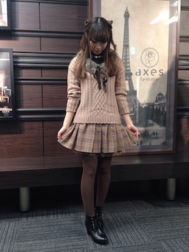 「axes femme（アクシーズファム）のアイテム（ニット/セーター）」を使った、きよねさん（レディース・158cm）の冬コーディネート