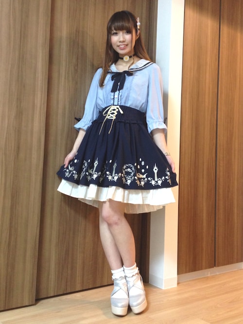 きよね（axes femme）｜axes femmeのスカートを使ったコーディネート WEAR