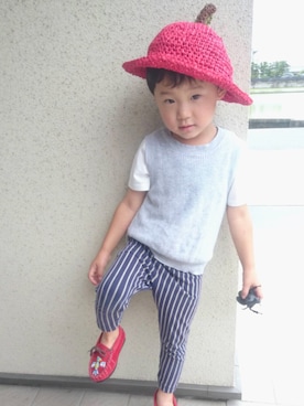 「麦わら帽子」｜「アイテム（モカシン/デッキシューズ）」を使った、rotta*さん（キッズ・90cm）の夏コーディネート