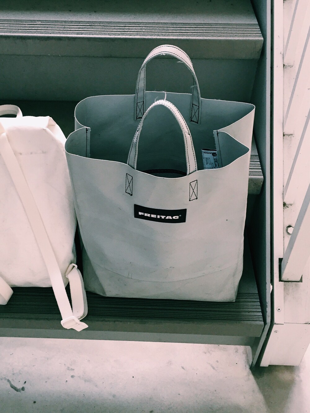 manure｜FREITAGのトートバッグを使ったコーディネート - WEAR